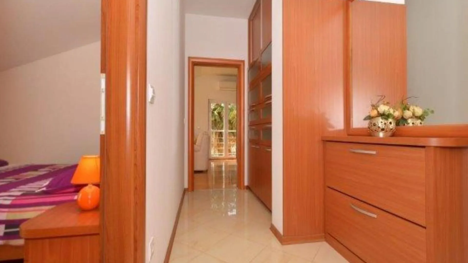 Bright Kastela Apartment With Balcony And Private Parking Croatia
