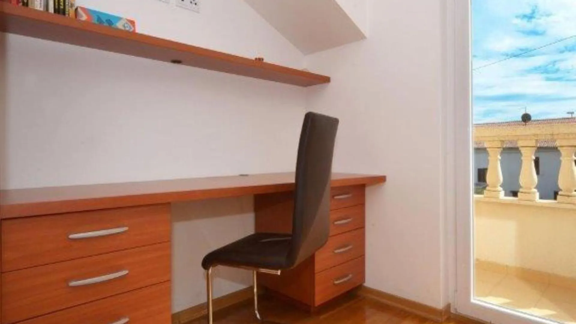 Bright Kastela Apartment With Balcony And Private Parking